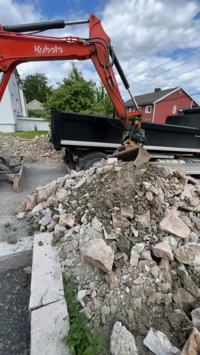 Instagram post from mir_graveogdreneringas. This post is in position 3.